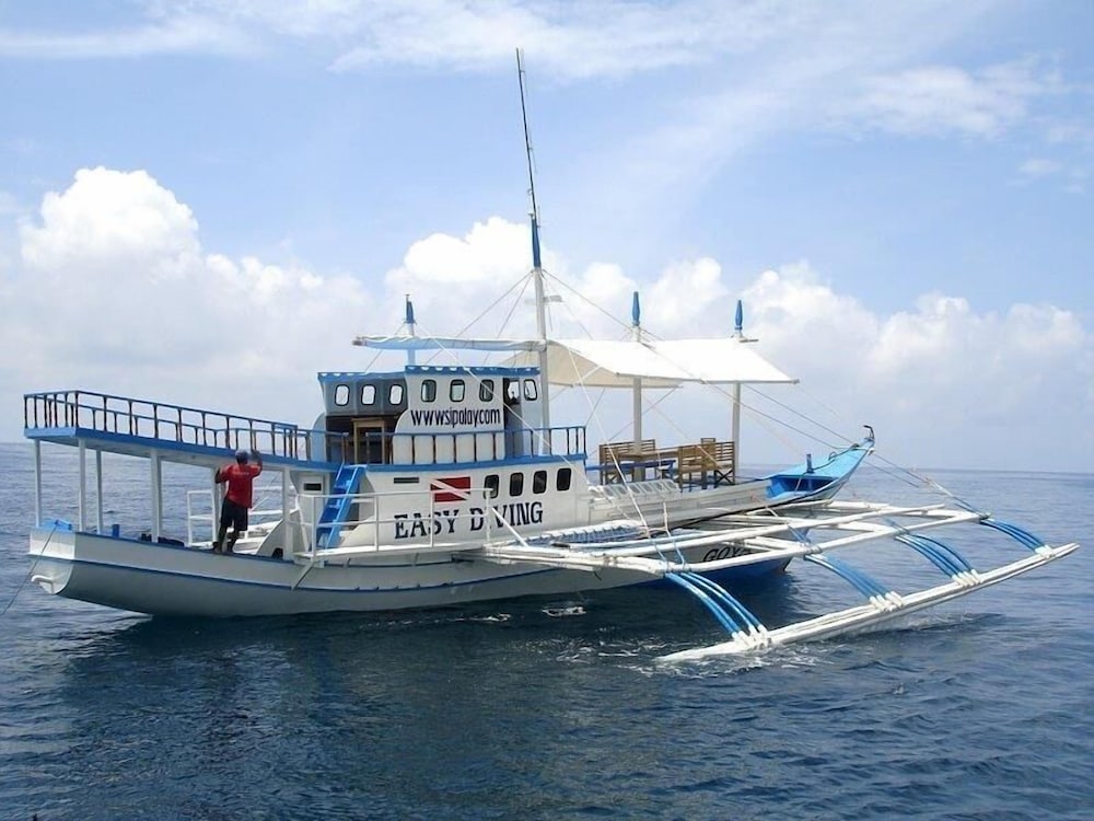 Easy Diving And Beach Resort 55/60
