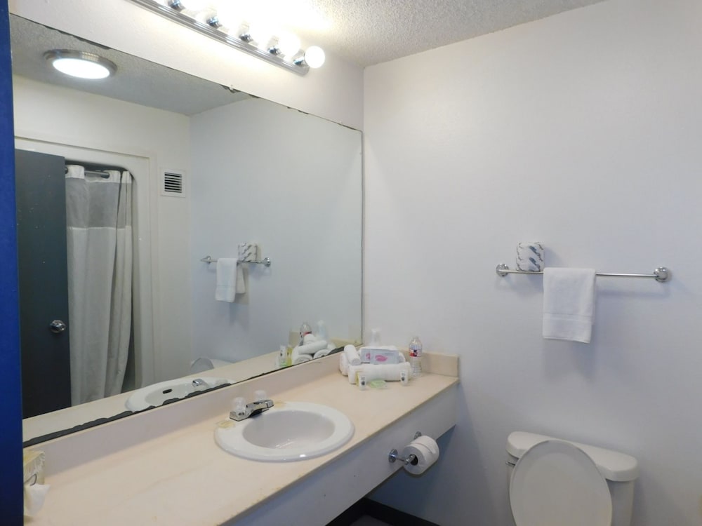 Ramada by Wyndham New Orleans 23/27