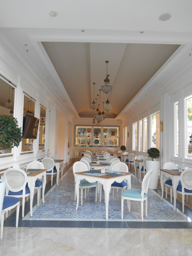 Noor Hotel 40/58