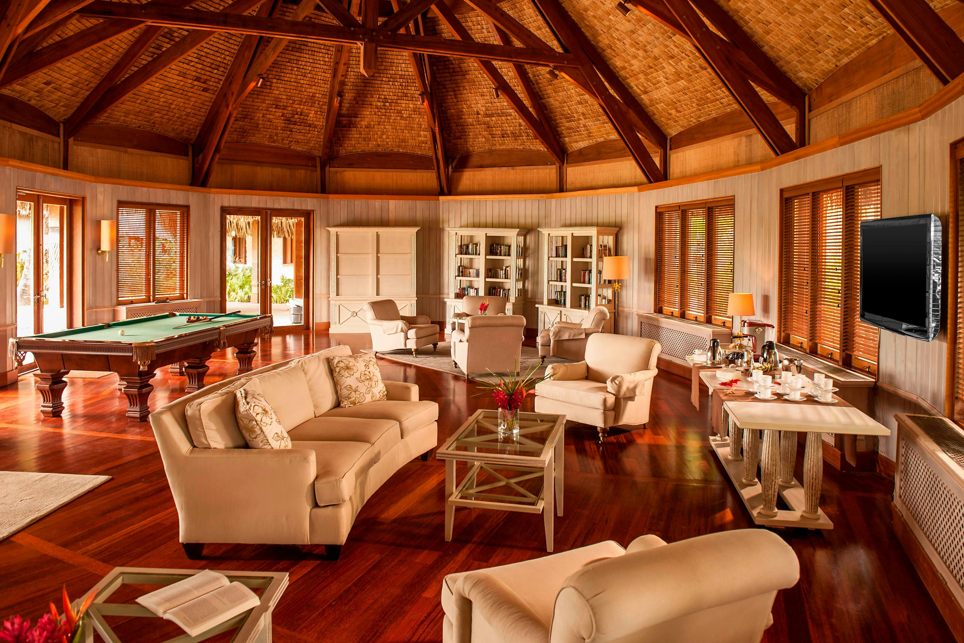 The St Regis Bora Bora Resort 64/84
