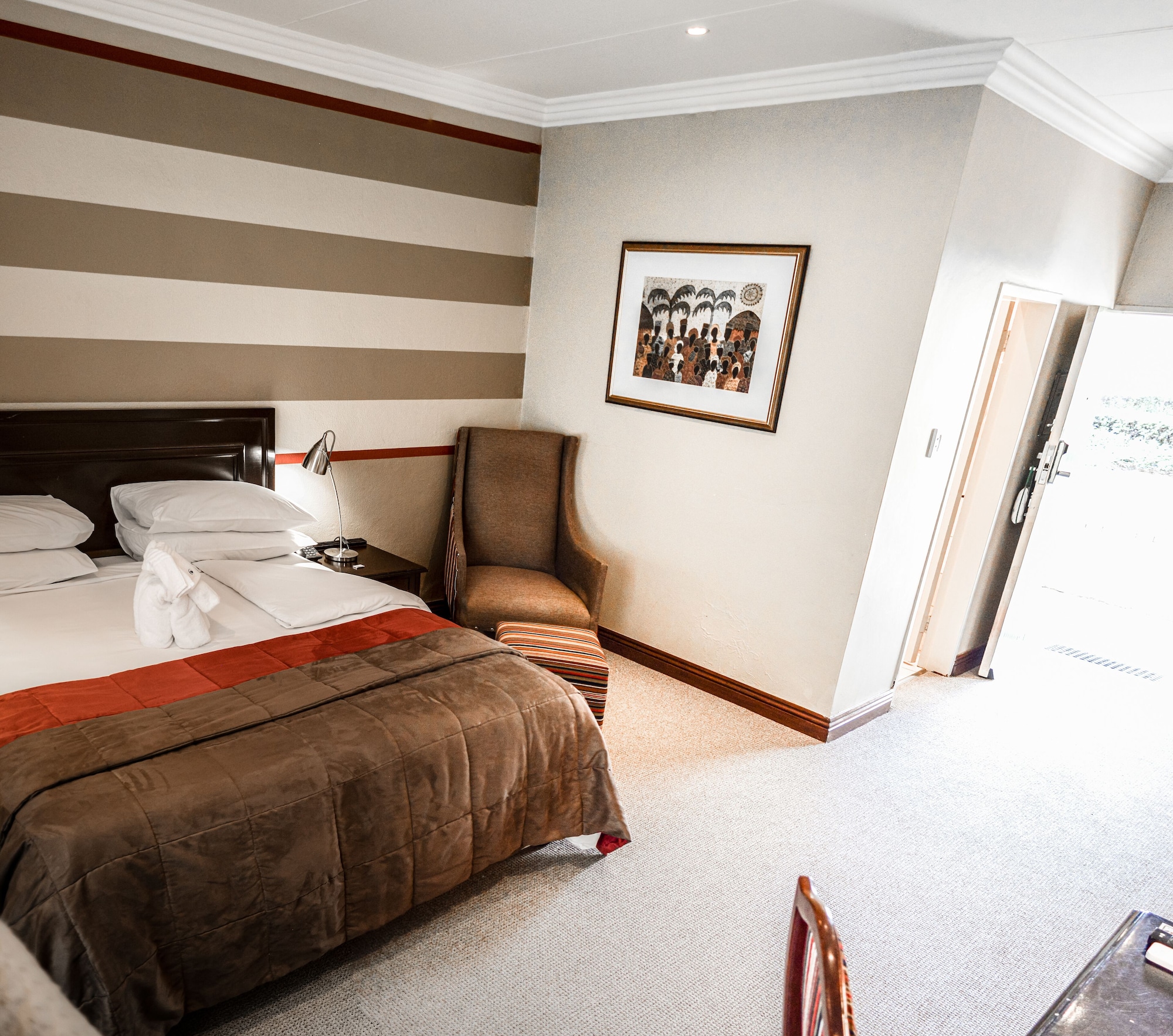 STANDARD, DOUBLE BED