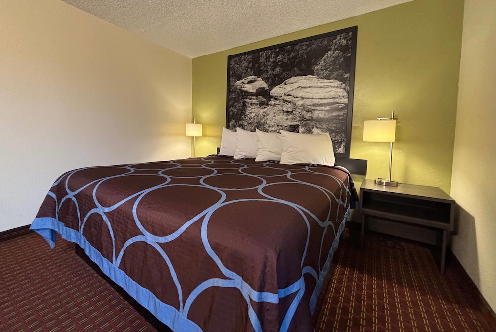 Studio, Suite, King Bed, Smoking