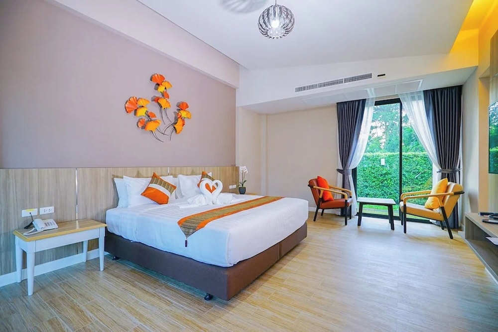 Chatnipa Beach Resort by Morseng 24/50