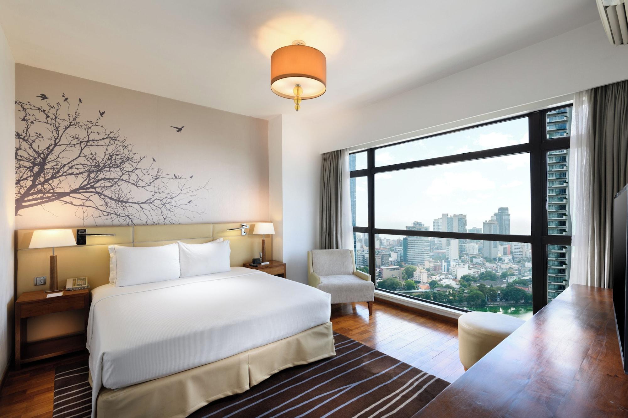 Tower, Premium, Suite, Multiple Beds, Kitchen