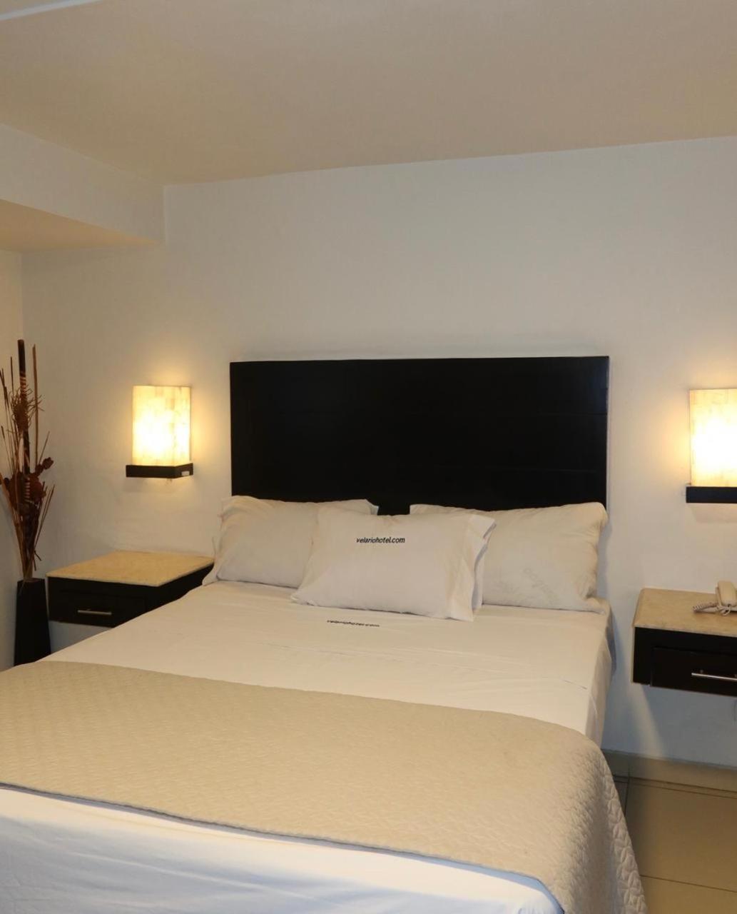 Suite, Double Bed, Hotel Velario 3/8