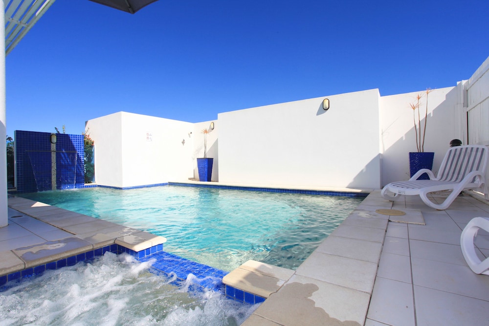 Koola Beach Apartments 33/63