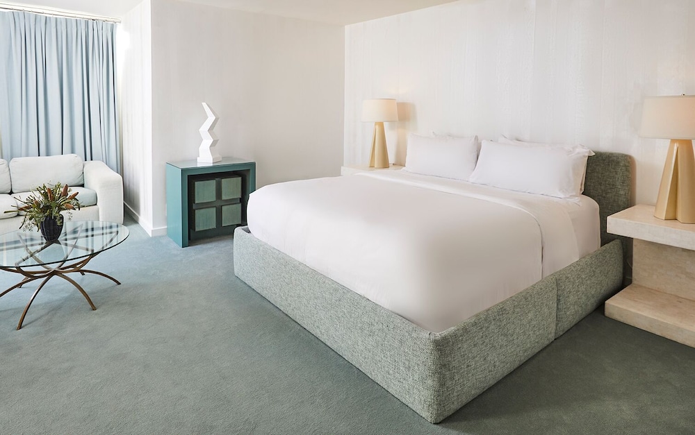 Beverly, Classic, King Bed