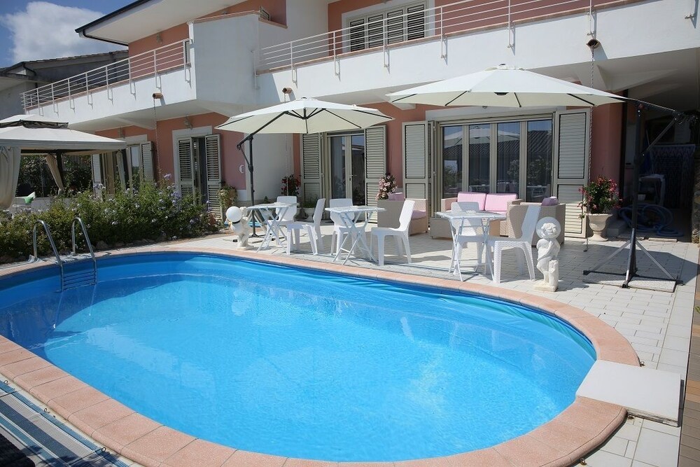 Villa Armonia 84/93