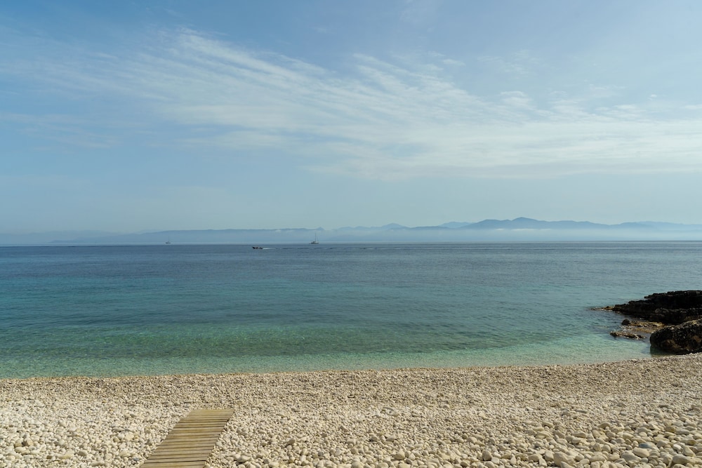 Anassa Mare Villas and Residences 50/59