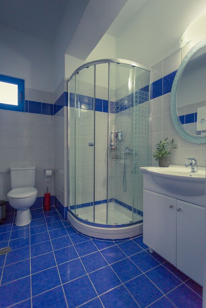 2 BEDROOMS, FAMILY, VILLA, SEA VIEW