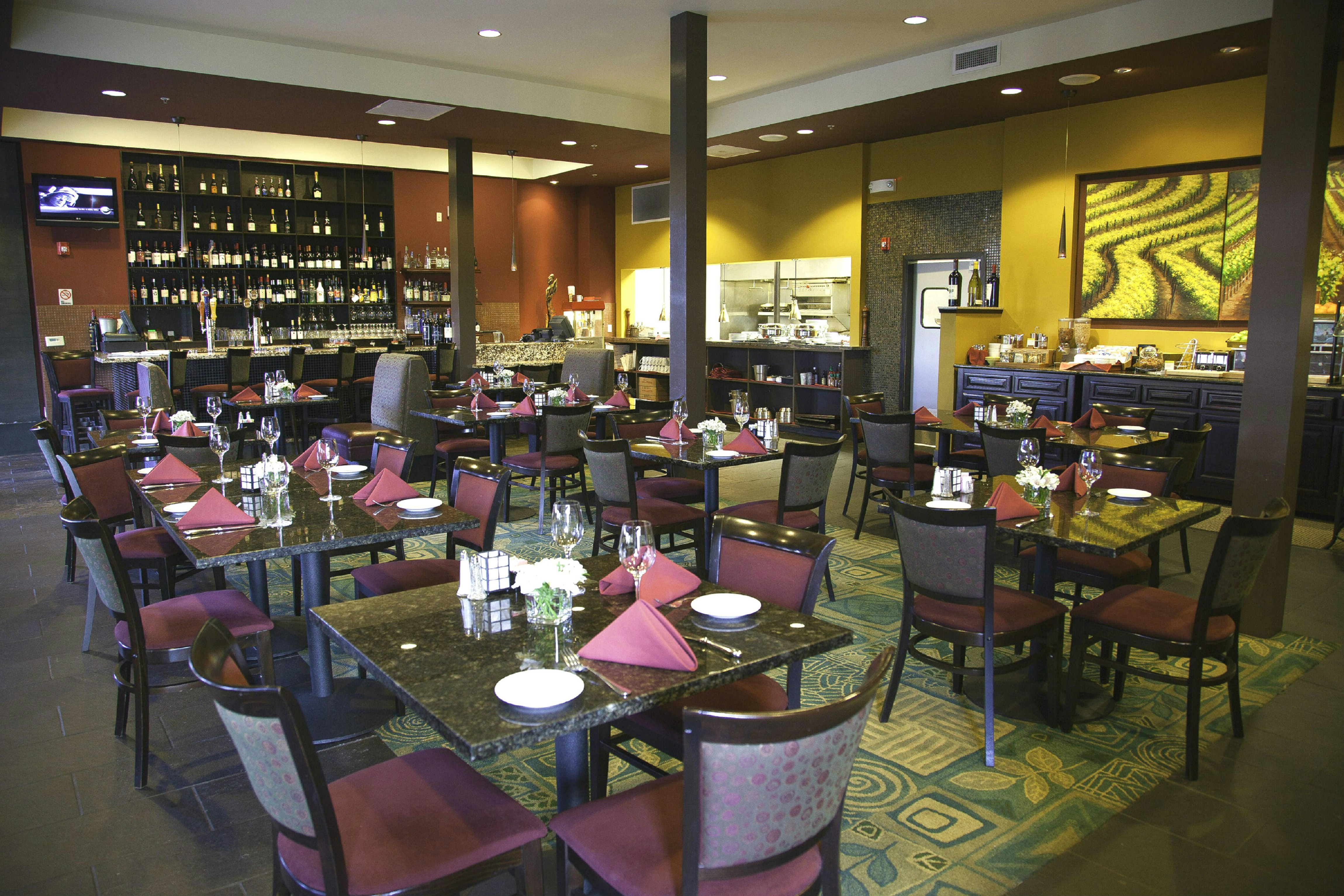 DoubleTree by Hilton Napa Valley American Canyon 25/35