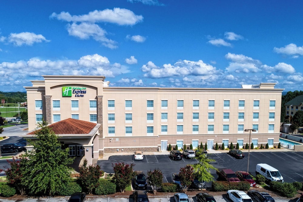 Holiday Inn Express Hotel Suites Cookeville 3/73