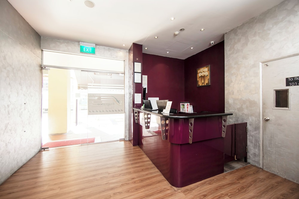 Fragrance Hotel - Rose 13/53