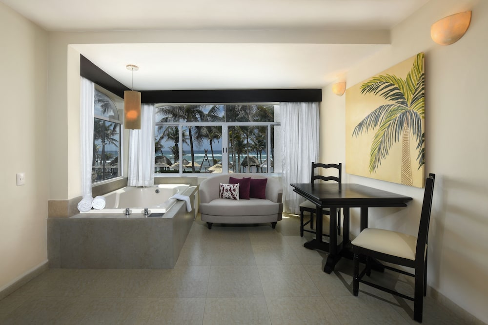 Hidden Beach Resort Au Naturel - Adults Only - All Inclusive 21/50