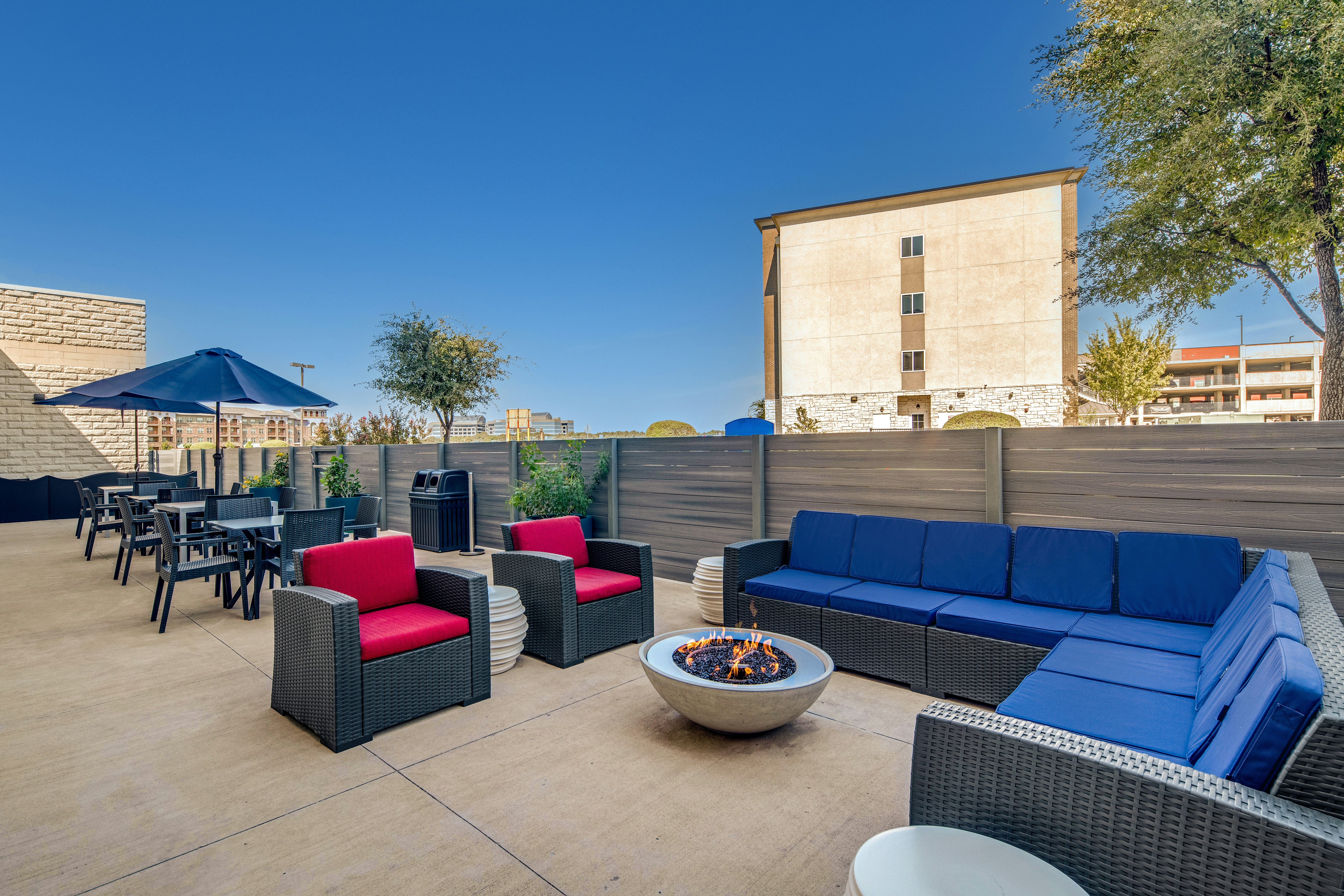 Hampton Inn Suites Farmers Branch Dallas Tx 32/54