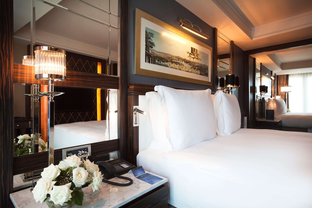 Radisson Blu Hotel Istanbul Pera 30/78