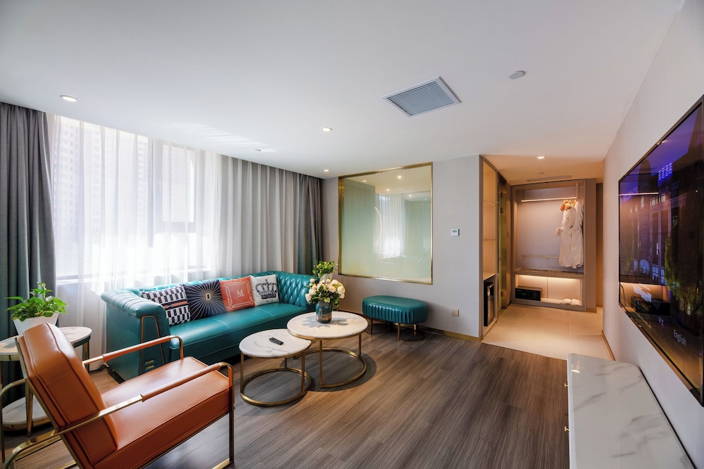 Mercure Harbin West Railway Station 23/26