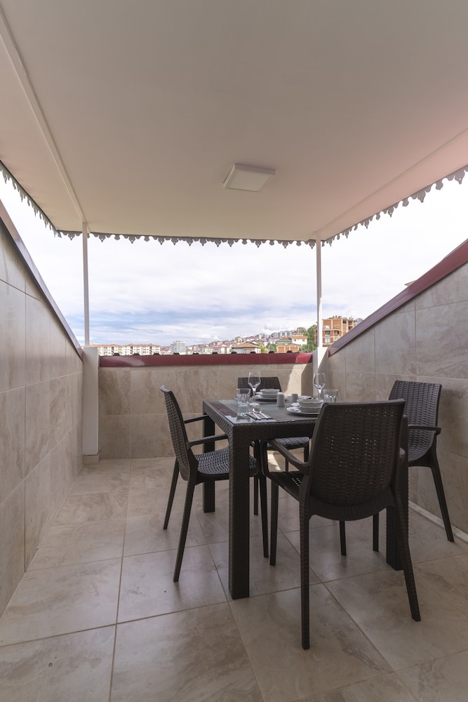 Umut Apartments 39/50