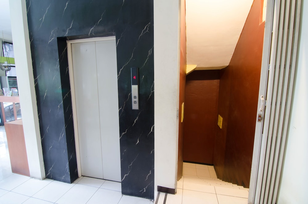 Reddoorz Near Gubeng Station 4/57