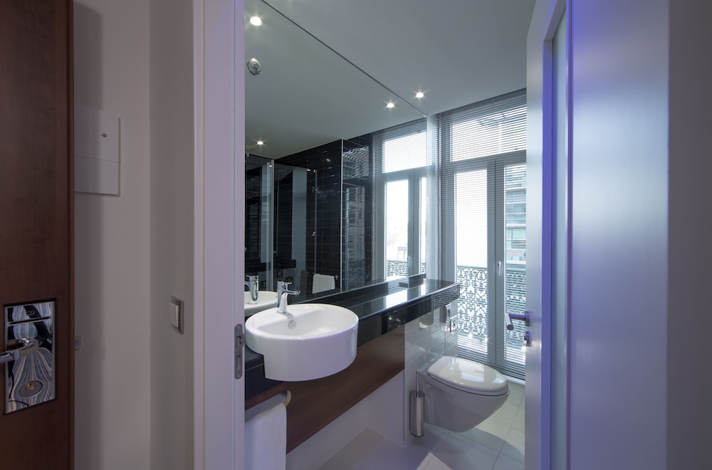 Holiday Inn Express LISBON - AV. LIBERDADE 18/62