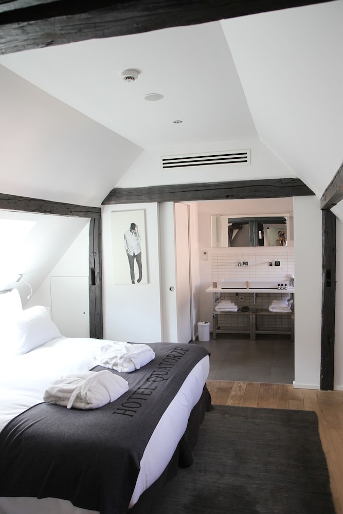 Hotel Quatorze 11/59