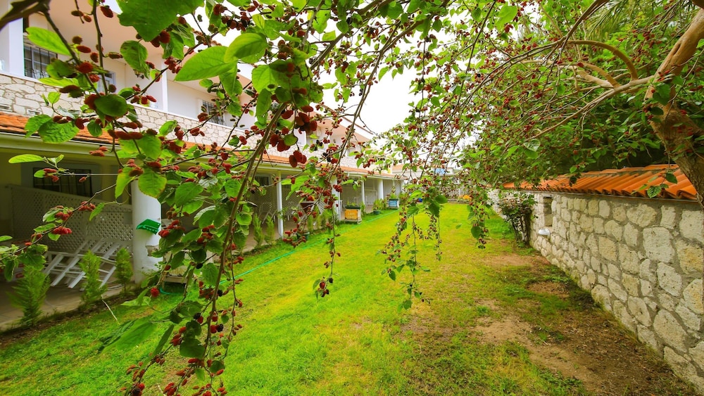 Alasonya Otel Alacati by Lamira 23/31