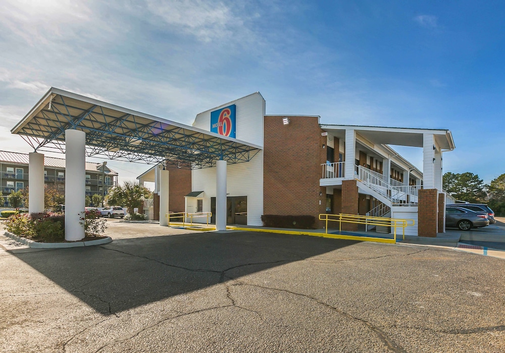 Motel6 Dothan, AL in DOTHAN - AL