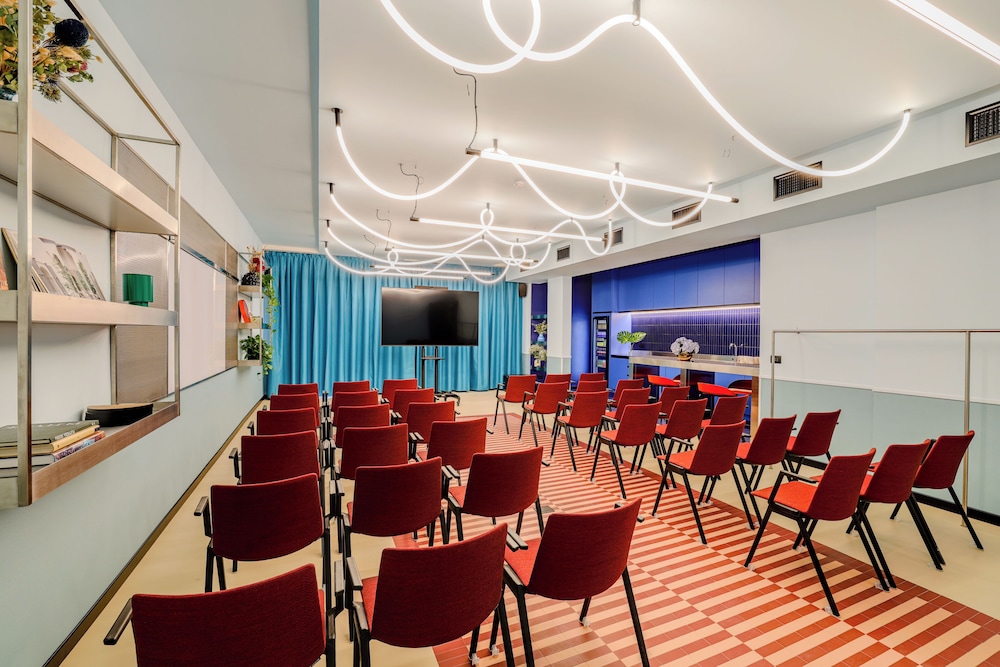 Ibis Styles Roma Aurelia 36/49
