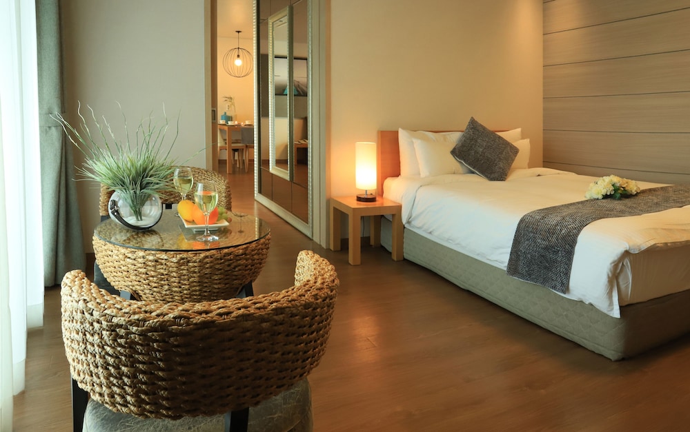 Y Resort Jeju 12/73