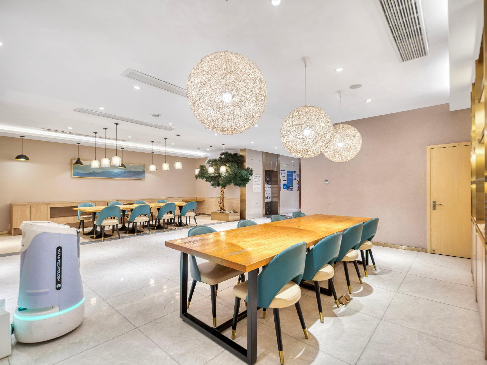 Hanting Hotel (Hangzhou Cuiyuan branch) 44/47