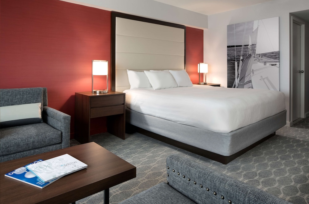 Hyatt Regency Boston Harbor 13/72