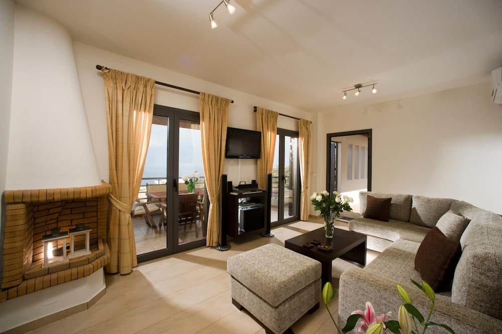 ELOUNDA SOLFEZ VILLAS 38/50