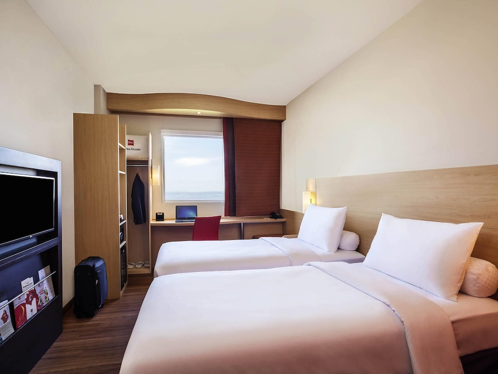 Ibis Manado City Center Boulevard 11/28