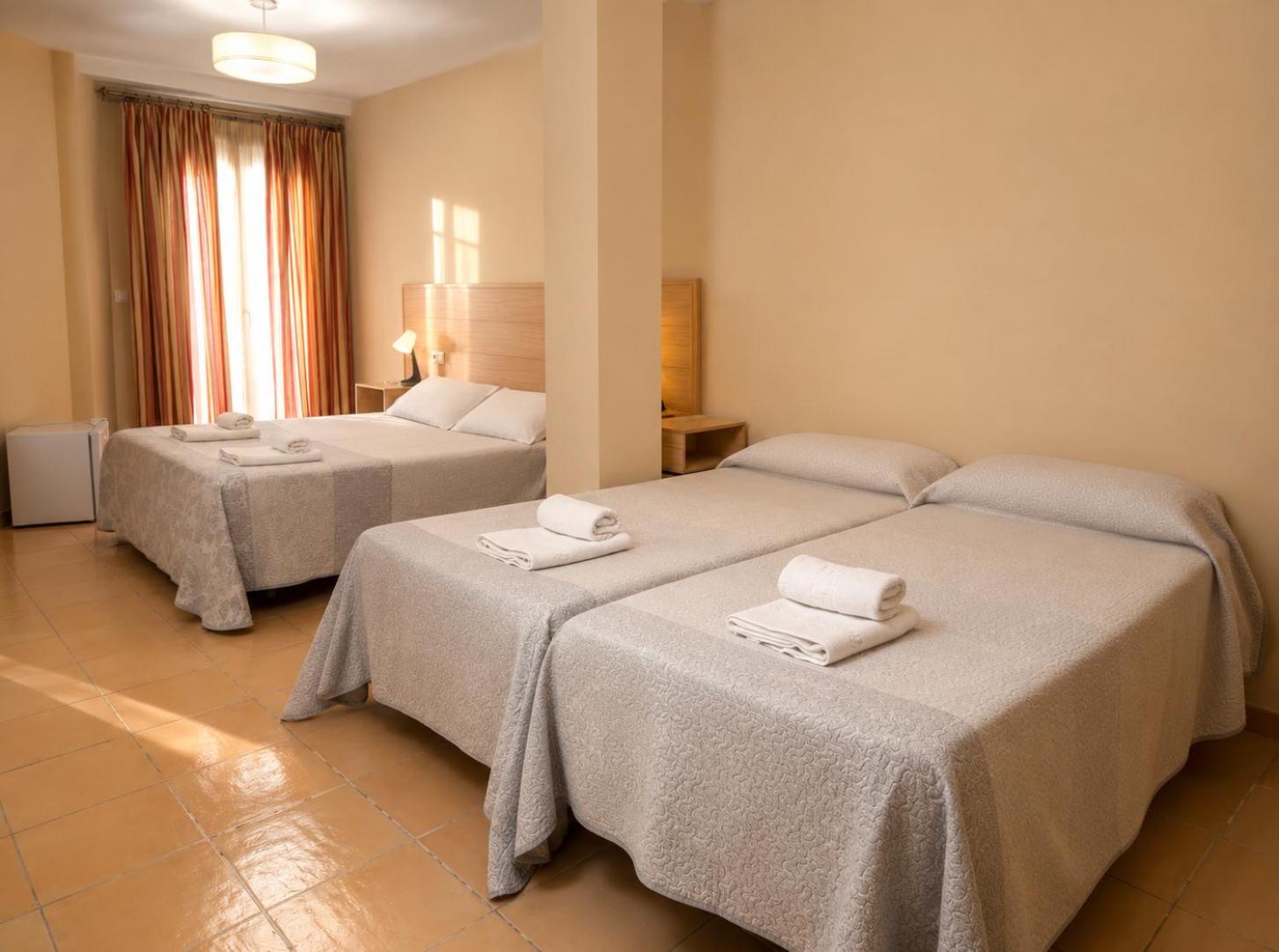Hotel Sierra de Huesa 16/50