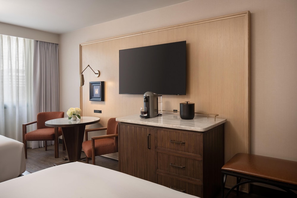 Hyatt At Fishermans Wharf 66/73