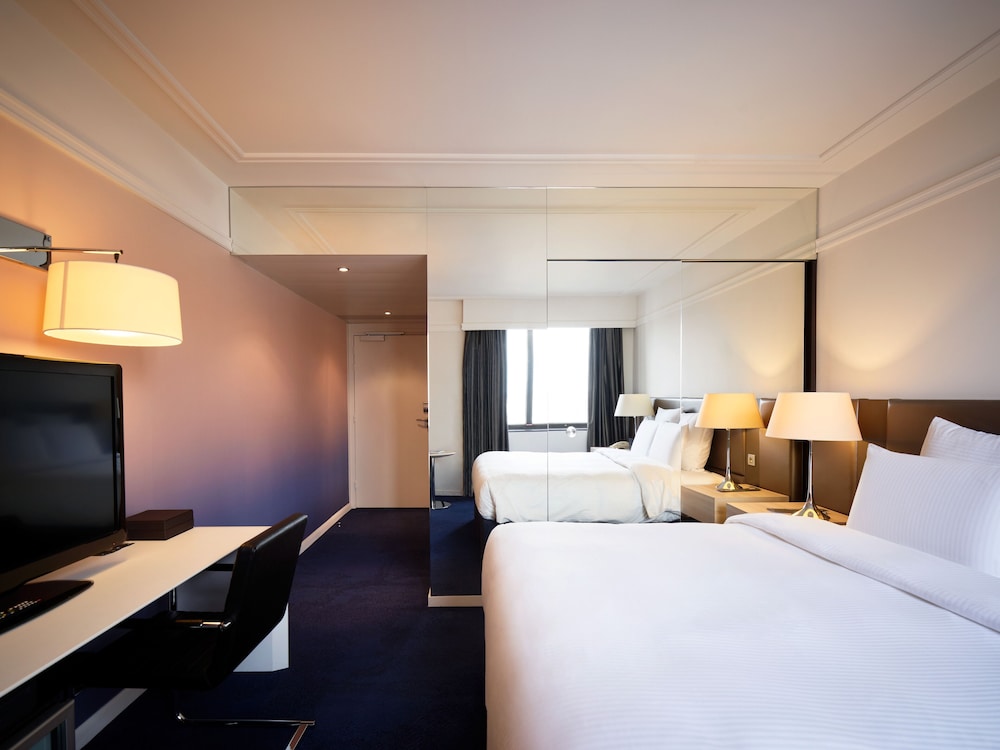 Pullman Paris Montparnasse 19/64