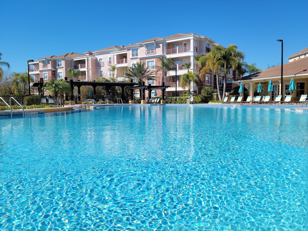 Orlando Resort Rentals near Universal 46/50