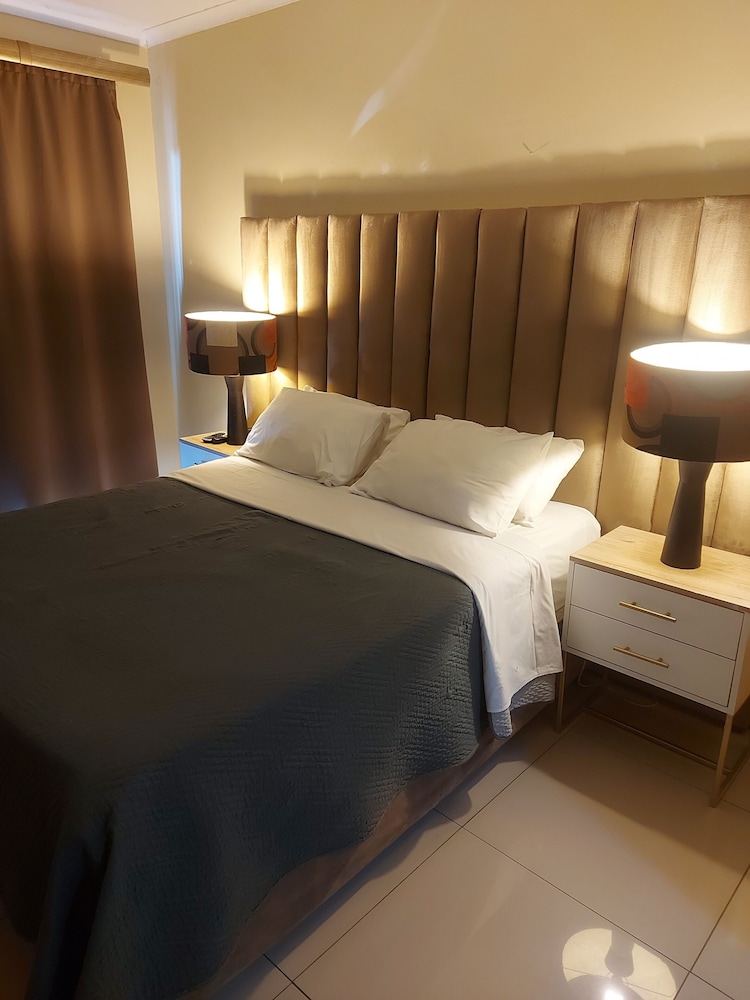 Purple Olive Guest House 14/53
