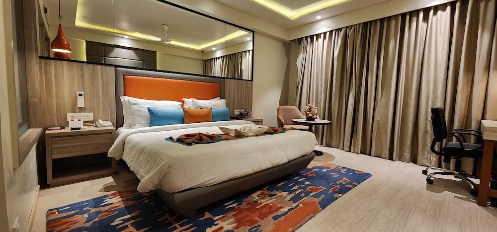 غرفة ديلوكس بسرير مزدوج، Lords Inn Rajkot 2/3