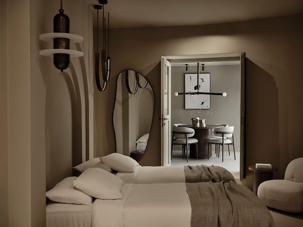 3 Bedrooms, Villa, 3 King Beds, Private Infinity Pool، Andronis Concept Wellness Resort 5/7
