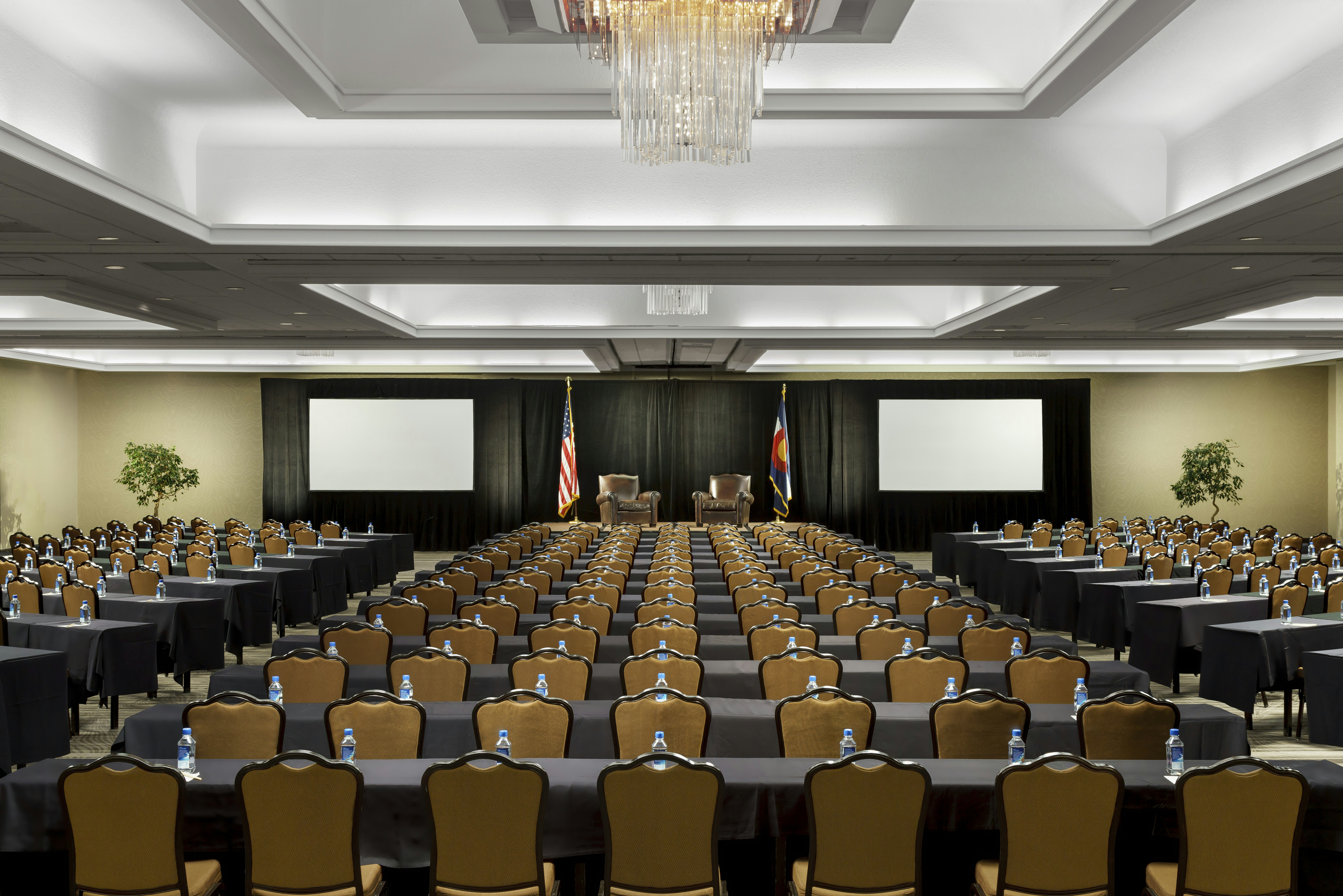 Doubletree Hotel Colorado Springs - World Arena Co 51/70
