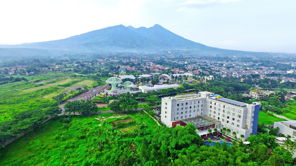 Padjadjaran Suites Resort Convention 53/59