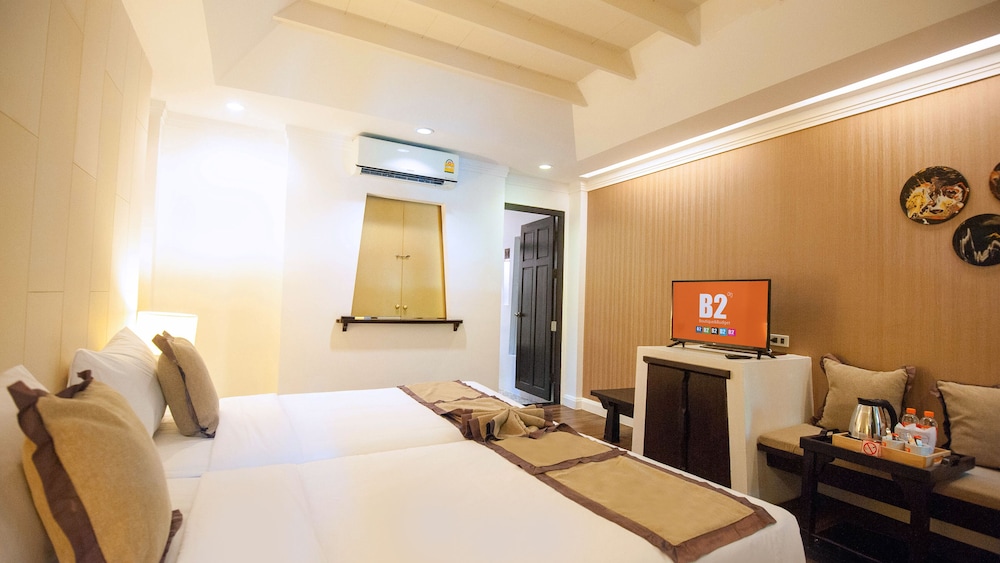 B2 Suthep Night Market Premier Resort 18/50