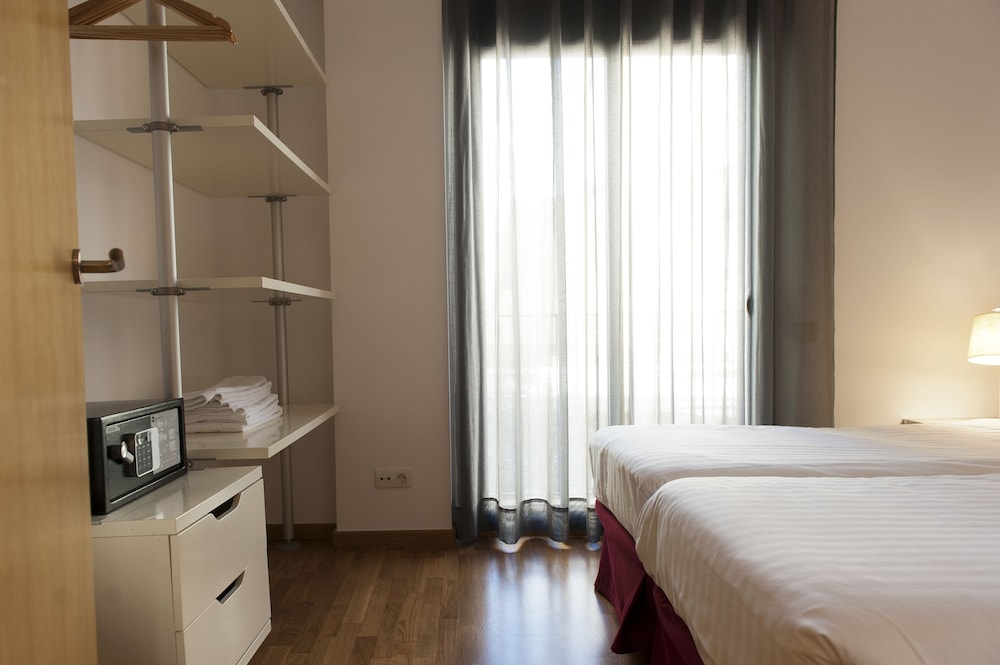 Mh Apartments Gracia 9/22