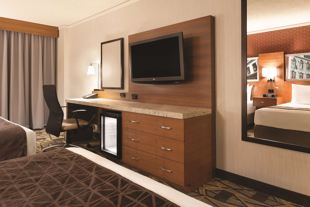 Radisson Hotel La Crosse 18/63