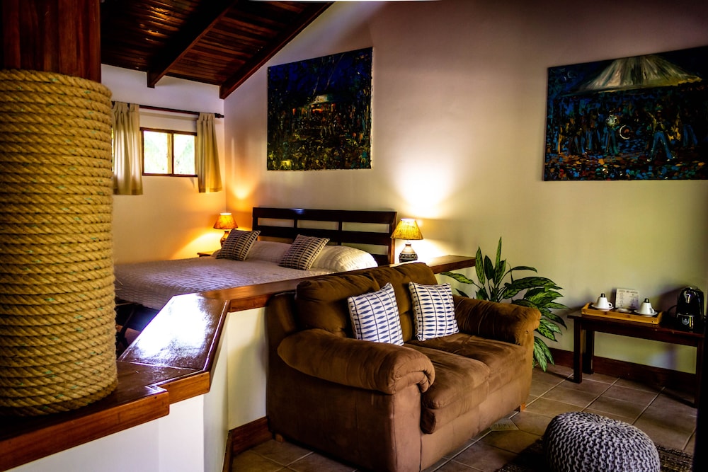 Jaco Hotel Docelunas 27/48
