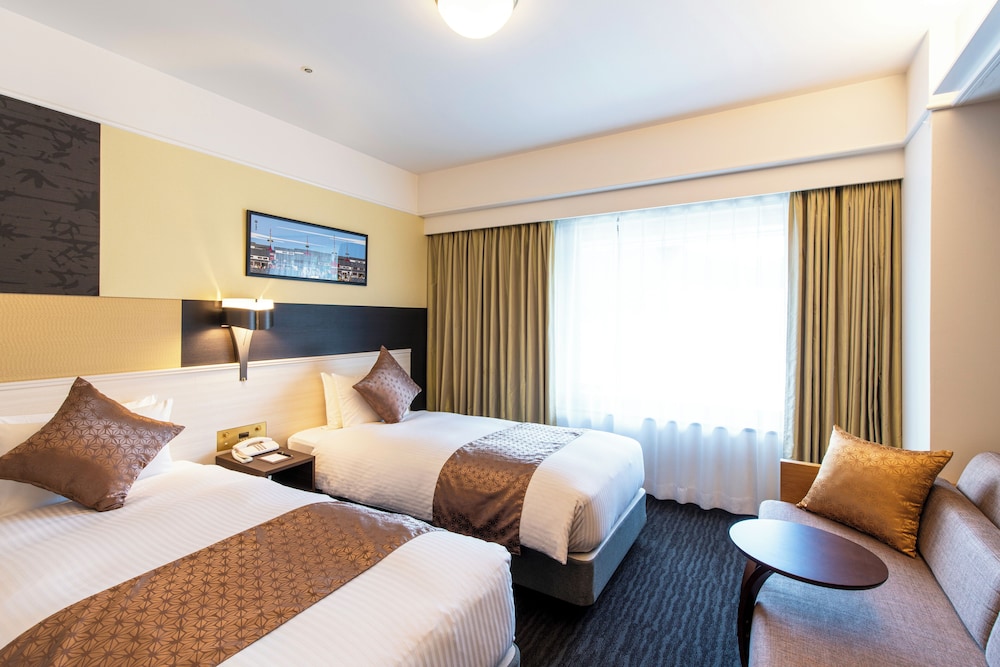 SUPERIOR, TWIN BEDS