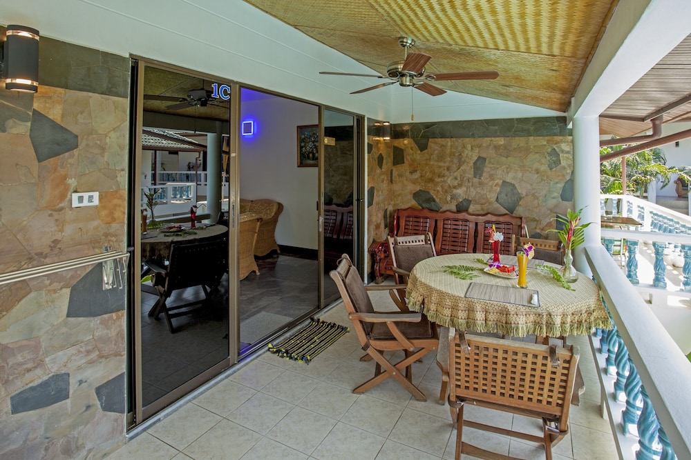 Ya Nui Resort 50/81