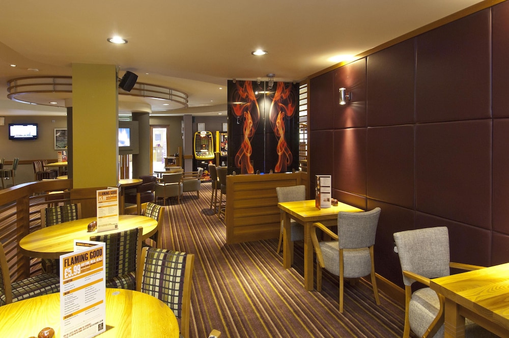 Premier Inn Burgess Hill 33/50