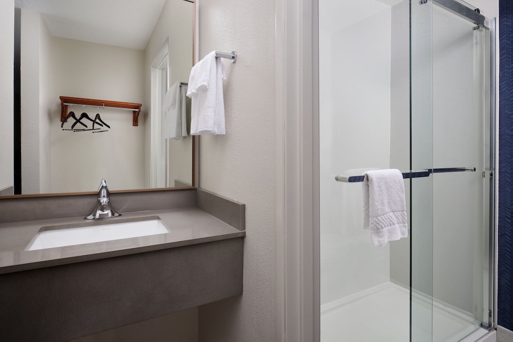 Fairfield Inn And Suites Austin South 6/21